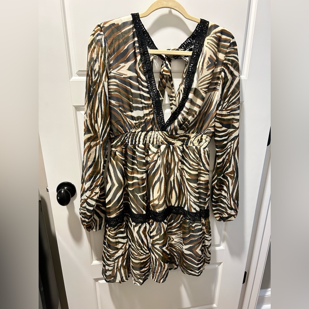 Kendall & Kylie Animal print dress